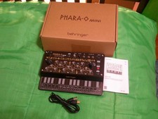 Behringer PHARA-O MINI Analog Synthesizer Pre...
