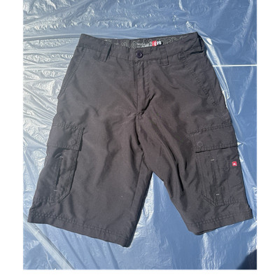 Vintage Quiksilver Men Black board shorts Shorts Size 28  Regular Fit 