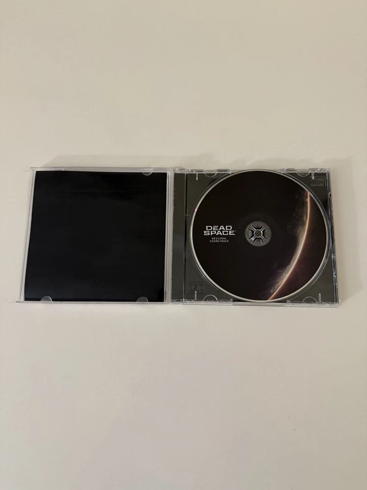 Dead Space 2023 Edición Coleccionista (Litografía, Carteles, CD y Parche) Foto 4 de 4