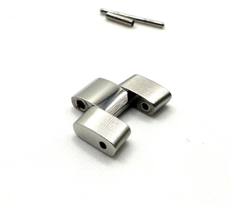 Preowned Tag Heuer Aquaracer WAF1410 13mm S/S Link For Bracelet Part FM0186 - Image 4 of 4