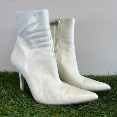 Steve Madden Stiefel mit Absatz Größe 4,5 Damen weiß Leder Iyanna Stiefeletten