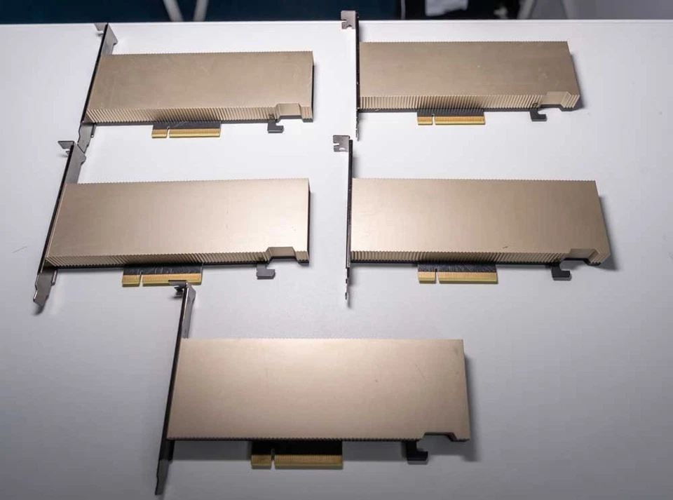 Dell NVIDIA A2 16GB GDDR6 PCIe 4.0 x8 AI Inference GPU Accelerator Card - Image 3 of 4