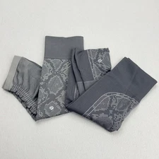 Lot of 2 Lululemon "The Flow Crop" and "Ebb to Street" Leggings Size 4