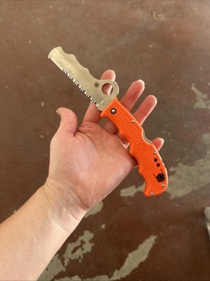 Spyderco Assist Rescue Knife Satin Combo Edge VG-10 Blade Orange FRN C79PSOR