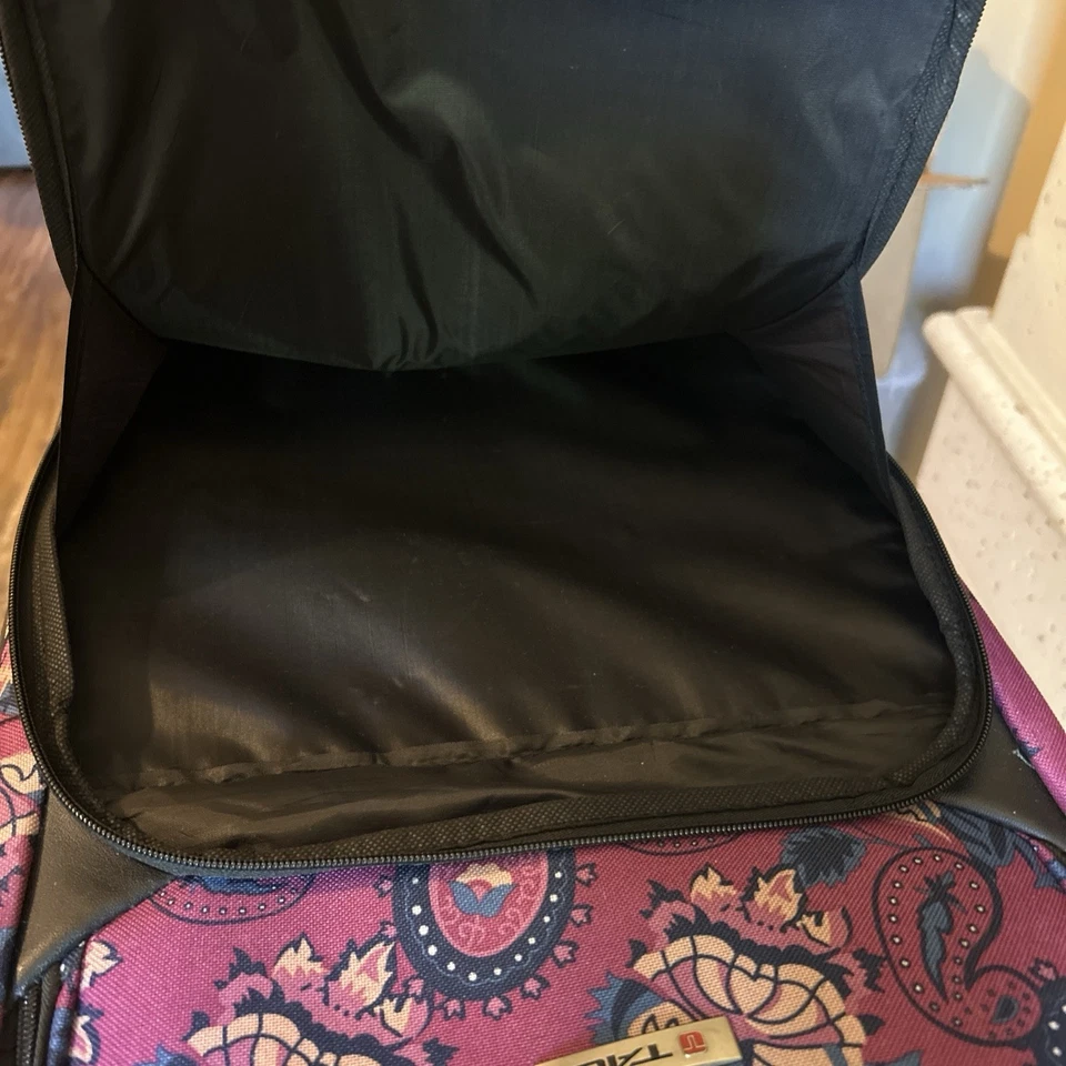 TAG Paisley Floral Suitcase – Purple & Pink Rolling Luggage w/ Front Pockets - Image 4 of 4