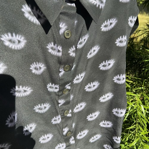 Prada Milano Top 6 Eye Print Purple Black Sleeveless Collar Button Up Back Silk - Picture 5 of 10