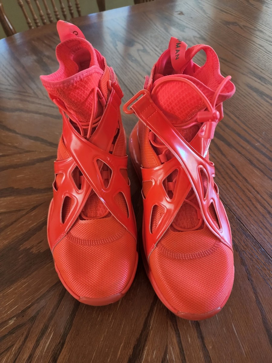 公式正規品!★ JORDAN AIR LATITUDE 720 GETS THE RED OCTOBER Nike Jordan Air Latitude 720 Women Size 9.5Red October