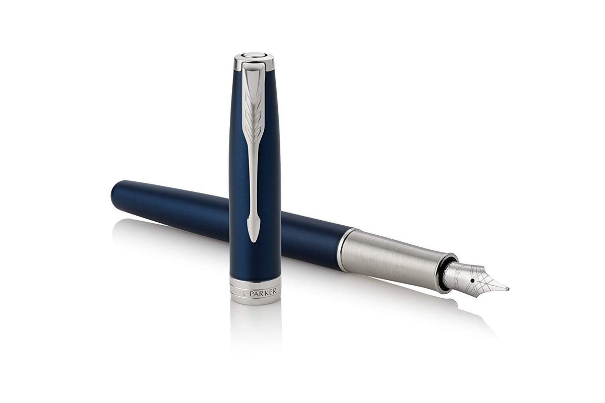 Parker Sonnet Fountain Pen Lacquered Blue 18K Fine Pt New In Box