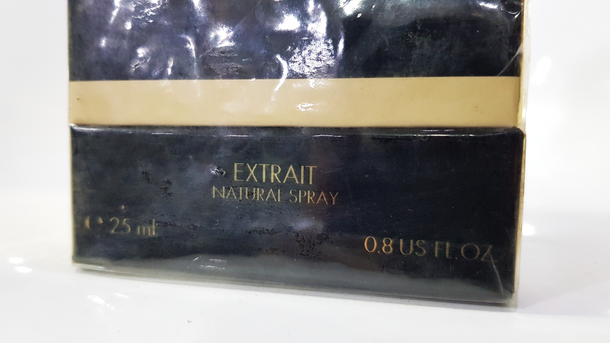【25ml】Cheap and Chic by MOSCHINO EXTRAIT VTG Cheap & Chic by Moschino Parfum 25ml / 0.8 fl.oz TreasureFind