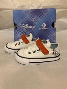 Olaf chuck taylors Clearance