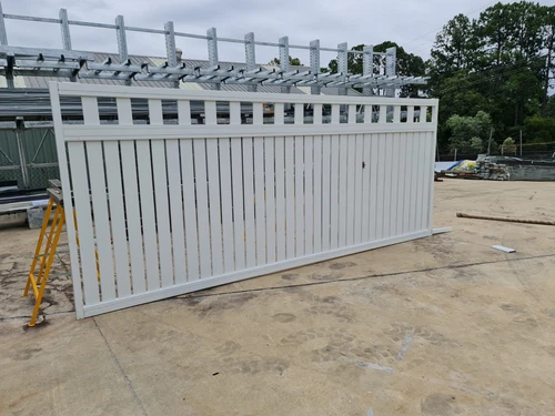 Vertical Slats in Monument DARK Grey - DIY Kits - 3m to 7m wide Sliding Gates - Picture 12 of 15