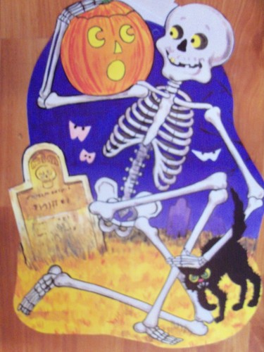 Halloween Diecuts Cutouts HMS #303 to #306 Vintage Decorations U Pick NOT a LOT - Picture 4 of 9