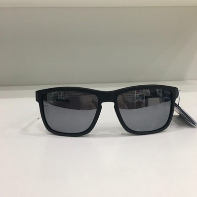 Invu Herren Sonnenbrille B12527B Polarisiert Schwarz Matt