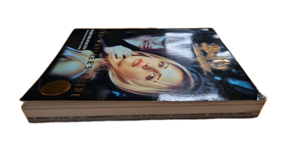 Buffy The Vampire Slayer: The Official Watcher's Guide Book - image 3 of 4