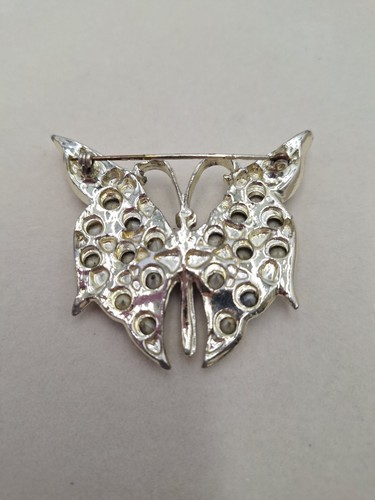 Rhinestone BUTTERFLY FIGURAL BROOCH PIN Vintage Sparkle Chic Glam 3 Inches - Picture 4 of 4