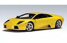 AutoArt 1/18 Lamborghini Murcielago Yellow Diecast Model Car 38009 Used