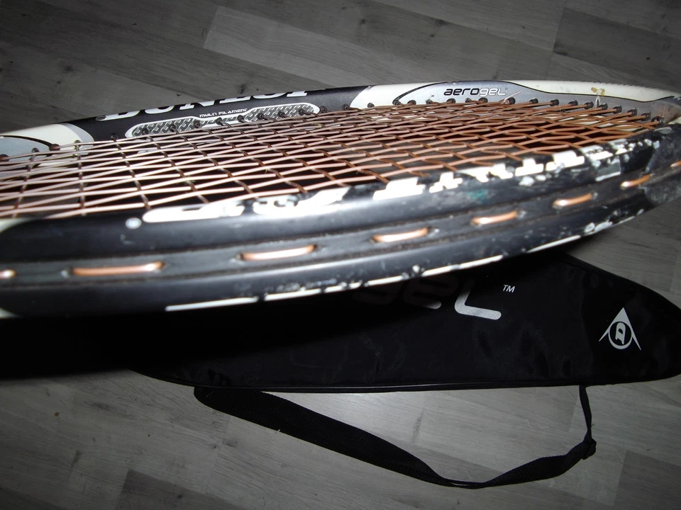 RAQUETTE TENNIS DUNLOP 5 HUNDRED TOUR   MANCHE 4   4 1/2 - Photo 4/4