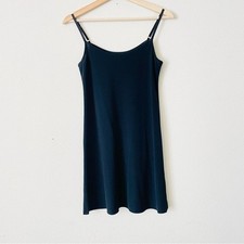 Commando M/L Classic Tailored slip in black with adjustable straps