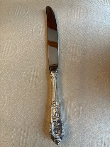 Designer Wallace Sterling Silver 925 Rose Point Pattern Dinner Knife Flatware