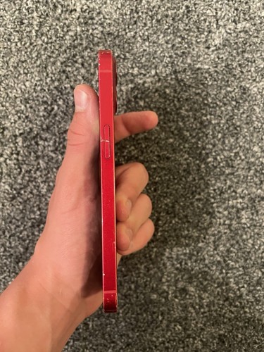 Apple iPhone 13 Red (Unlocked), 128GB Good Condition - Afbeelding 3 van 7