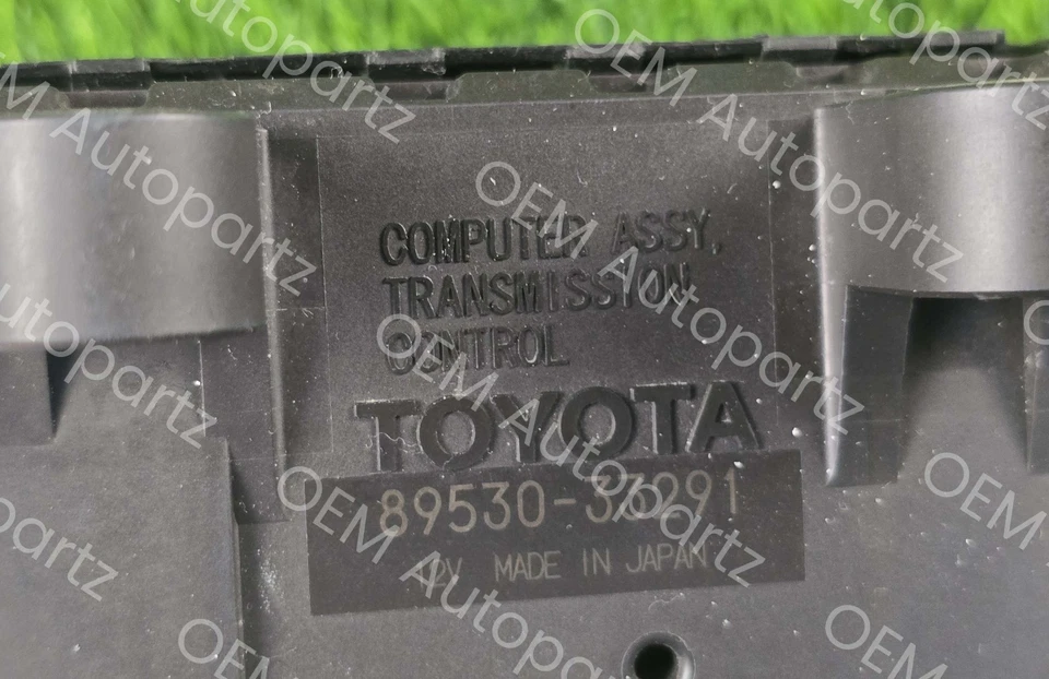 Módulo de computadora de transmisión Lexus ES350 2013-2016 89530-33291 OEM usado Foto 3 de 4