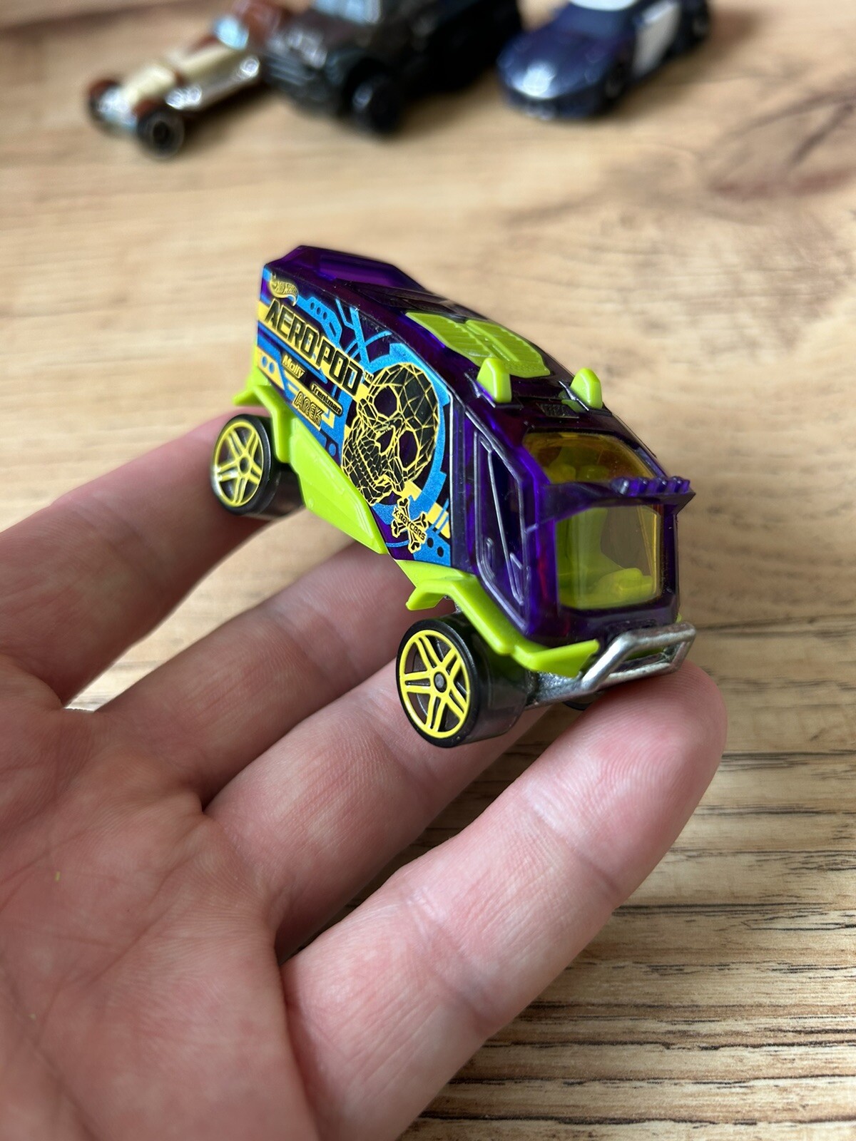 Picture 1 of 7