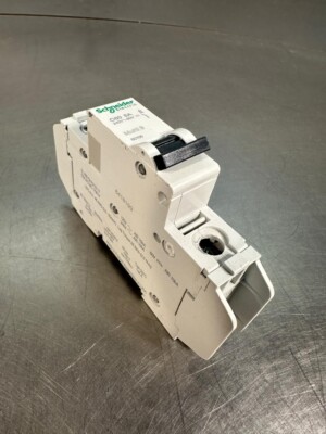 Schneider Electric 60106 C60 5A Multi 9 1-Pole 240V~60V (4D-42)