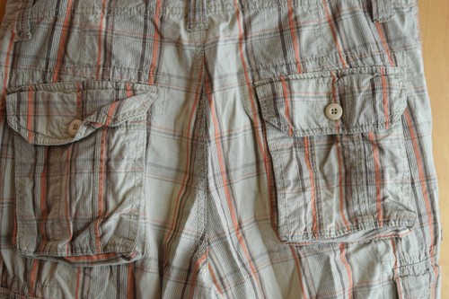 Ecko Unlimited Men Size 32 Orange/Brown Plaid Cargo Shorts - Picture 6 of 9