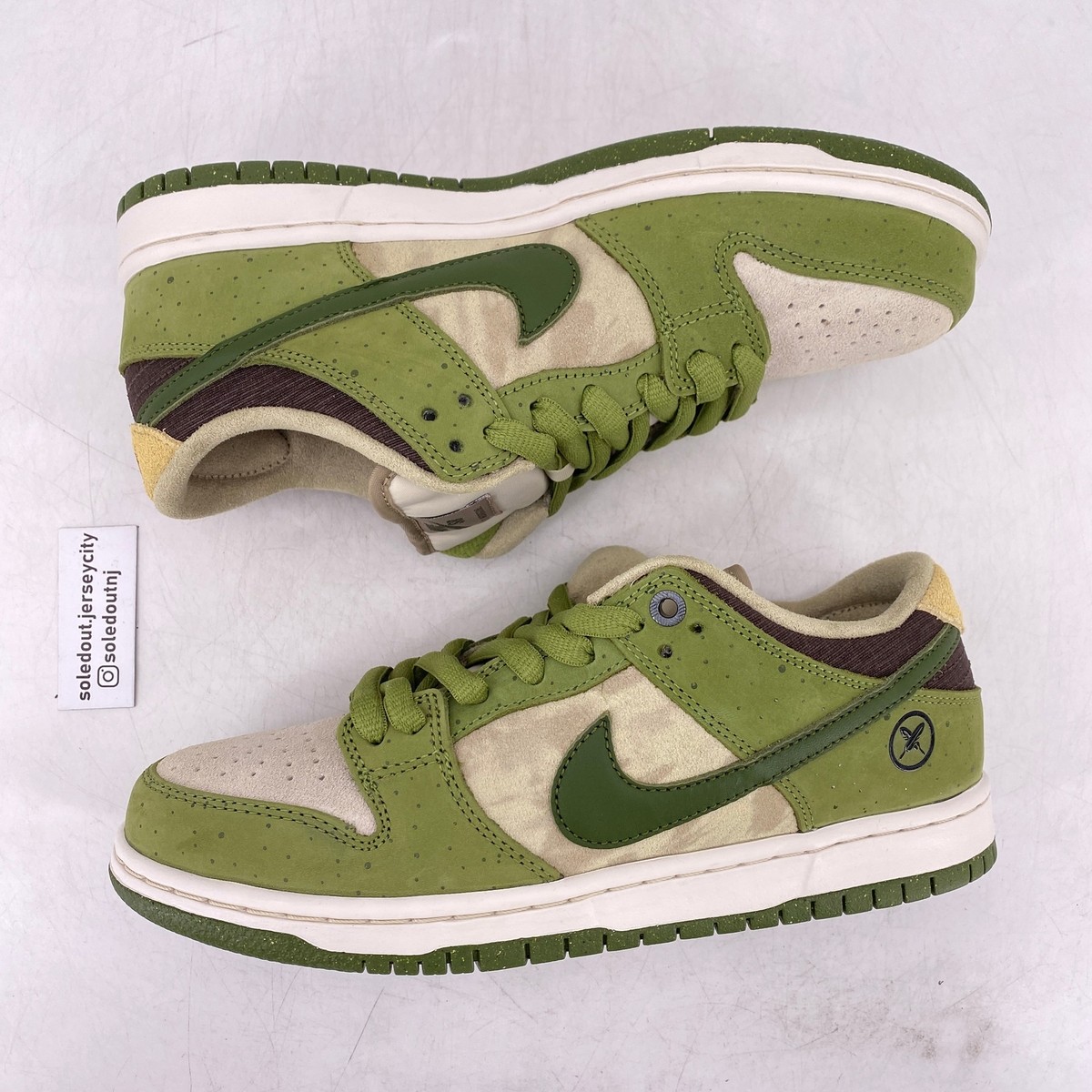 Nike SB Dunk Low 