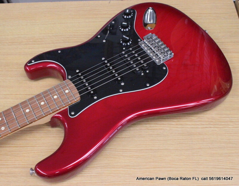 2018 FENDER STRATOCASTER MIDNIGHT RED WINE MADE IN MEXICO SPECIAL