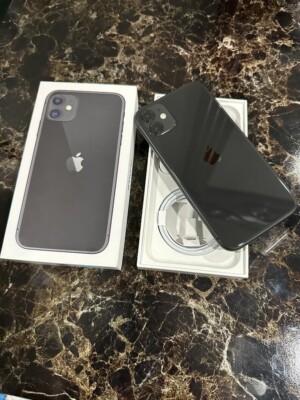 Apple iPhone 11 - 64GB - Black (Boost Mobile) A2111 (CDMA   GSM) - Open Box