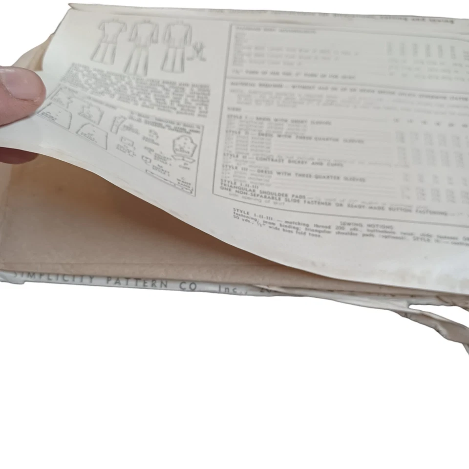 Vtg 1940s Simplicity Pattern 4983Misses Two Piece Dress w Dickey Size 14 Bust 32 - Image 4 of 4