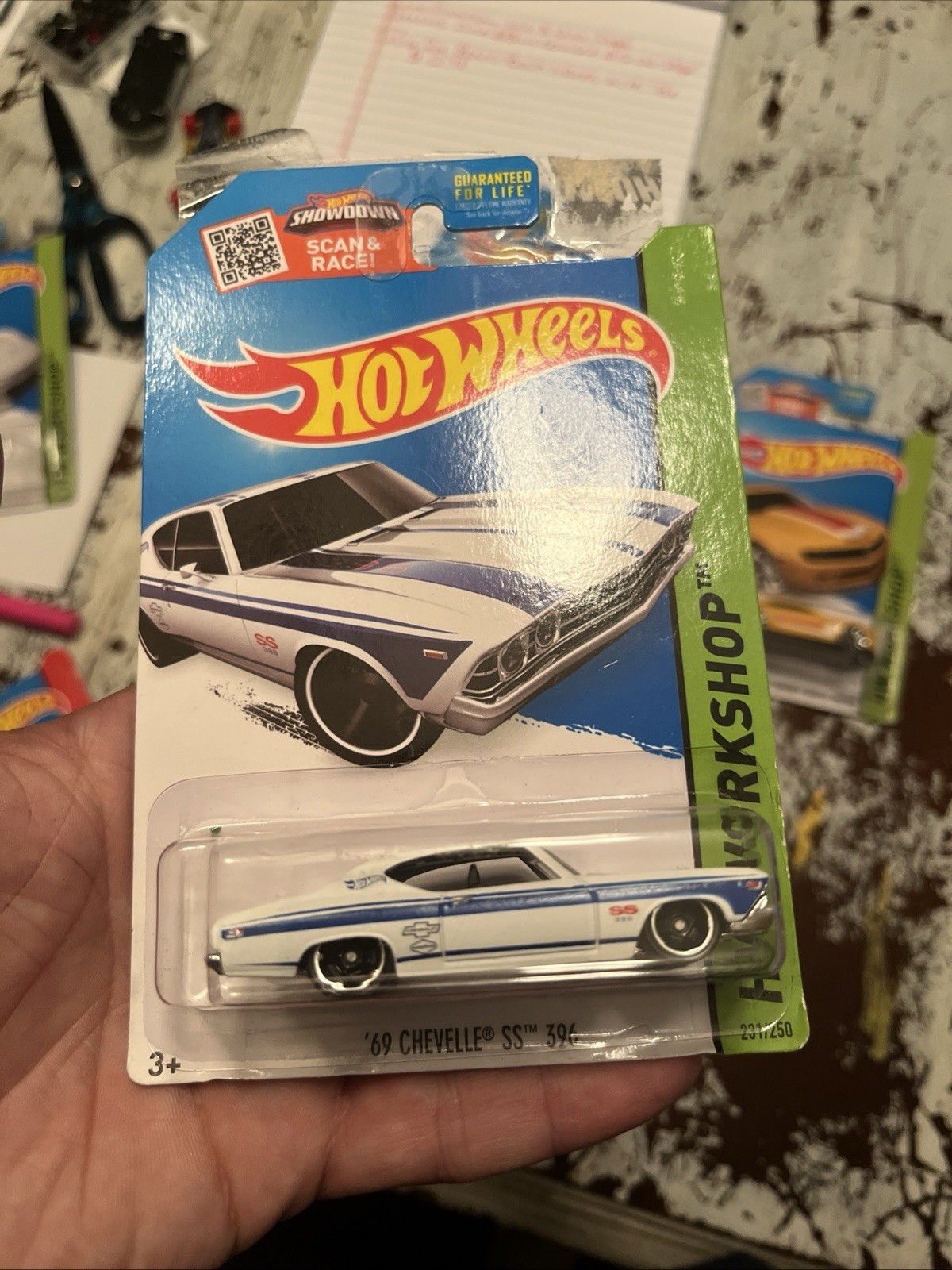 Hot Wheels '69 Chevelle SS 396 White & Blue Stripes 231/250 HW Workshop 2015