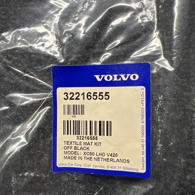 Volvo: Brand New 2018-2022 Volvo XC60 Floor Mats Textile Black 32216555 4 PC SET