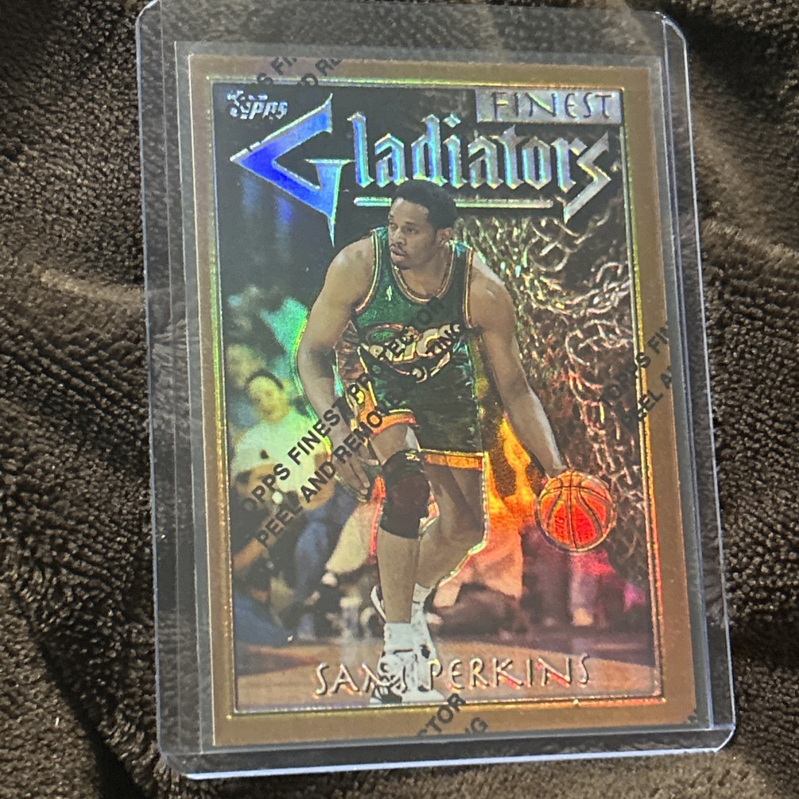 1996-97 Sam Perkins Refractor Gladiators Bronze w/ Peel NM Free Shipping Seattle