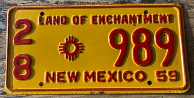 VERY NICE, UNUSED 1959  CATRON COUNTY, NEW MEXICO TRUCK LICENSE PLATE,  28 989