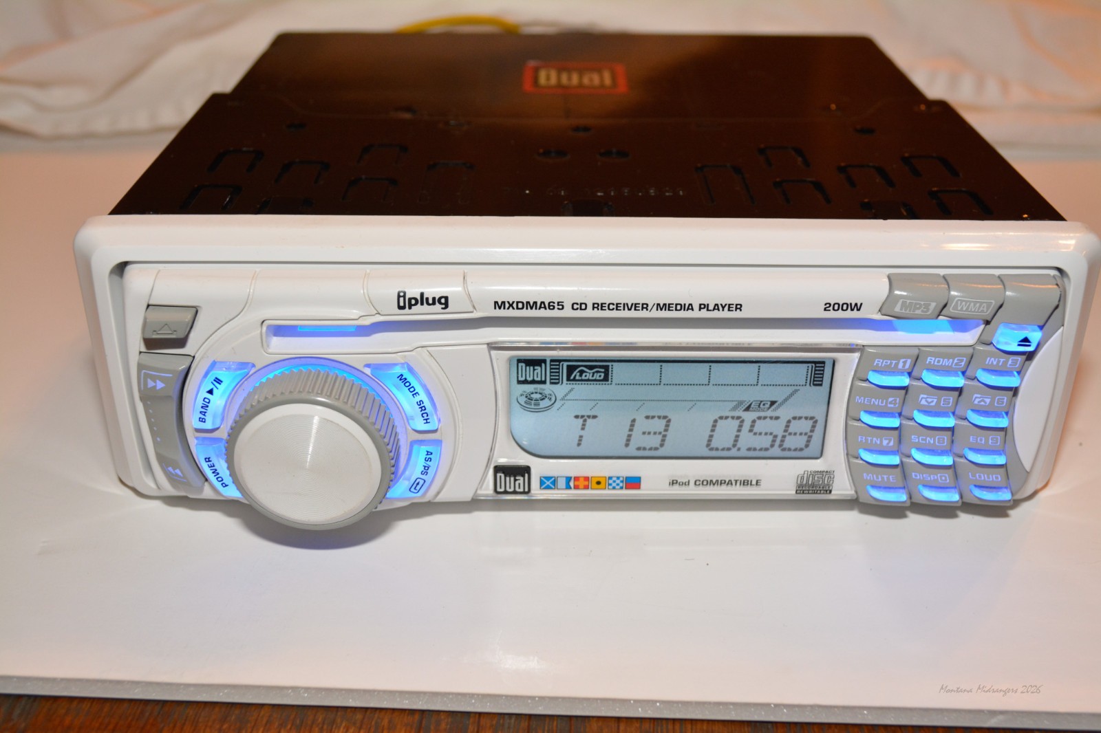 Car Stereo Single Din Fully Tested 20 Watts X 4