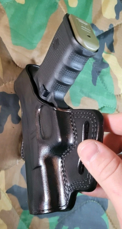 Galco FL227B Glock 19,23,45,19x,44,25 Left Hand Owb Black Leather Holster - Image 3 of 4