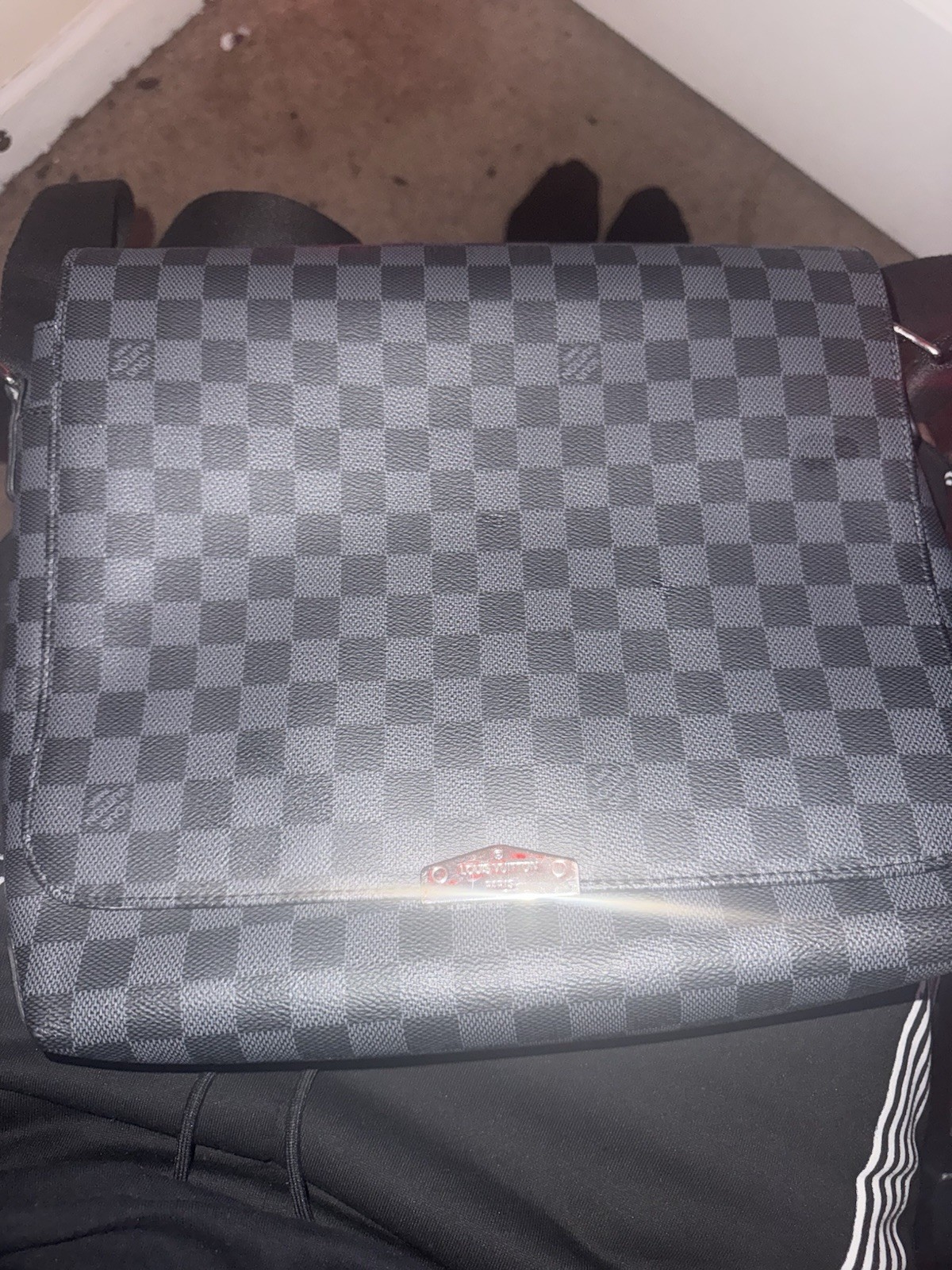 Louis Vuitton Damier Graphite Checkered Black Gray Men's Messenger Bag