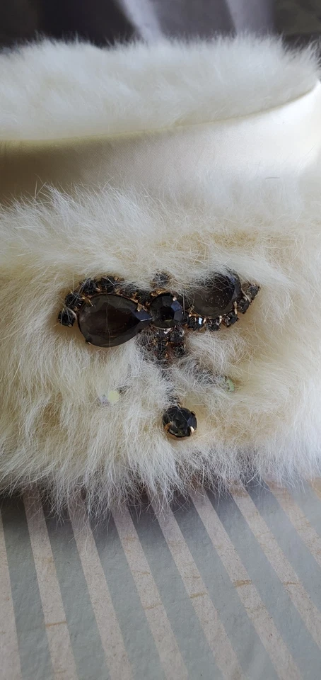 Sombrero de piel crema vintage Sue Lee de Irving Foto 2 de 4