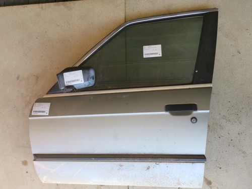 BMW 3 SERIES RIGHT FRONT DOOR WINDOW E30, 05/83-10/92 83 84 85 86 87 88 89 90 91