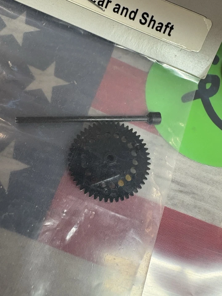 Engranaje y eje de rotor de cola Venom VENF-7647 NewInPack enviado a EE. UU. Foto 2 de 3