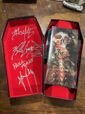 MISFITS Coffin Box Set Autographed Jerry Doyle Michale Dr Chud