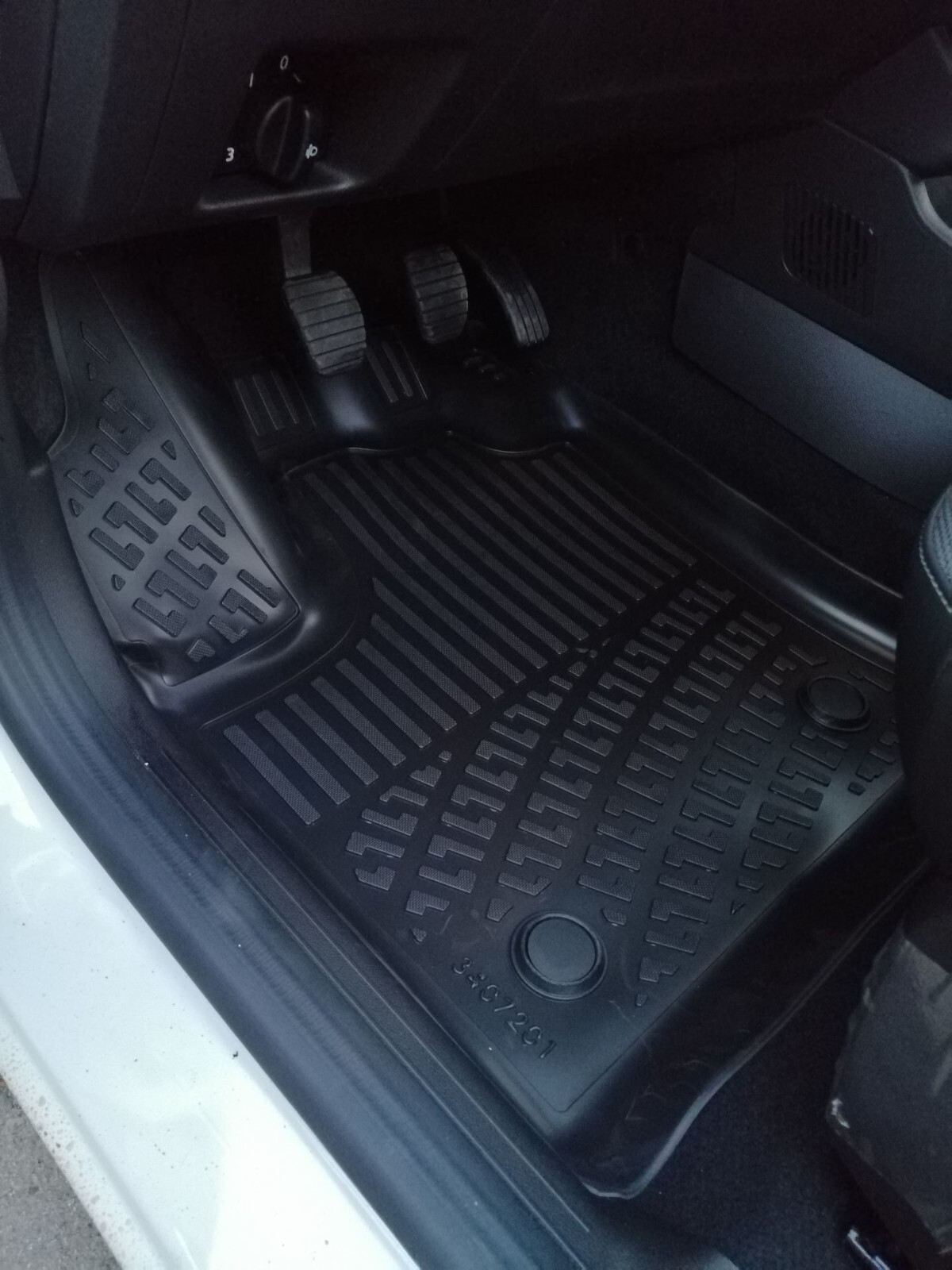 Picture 2 of 5