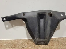 2002 CHEVROLET TAHOE WIPER MOTOR SUPPORT BRACKET