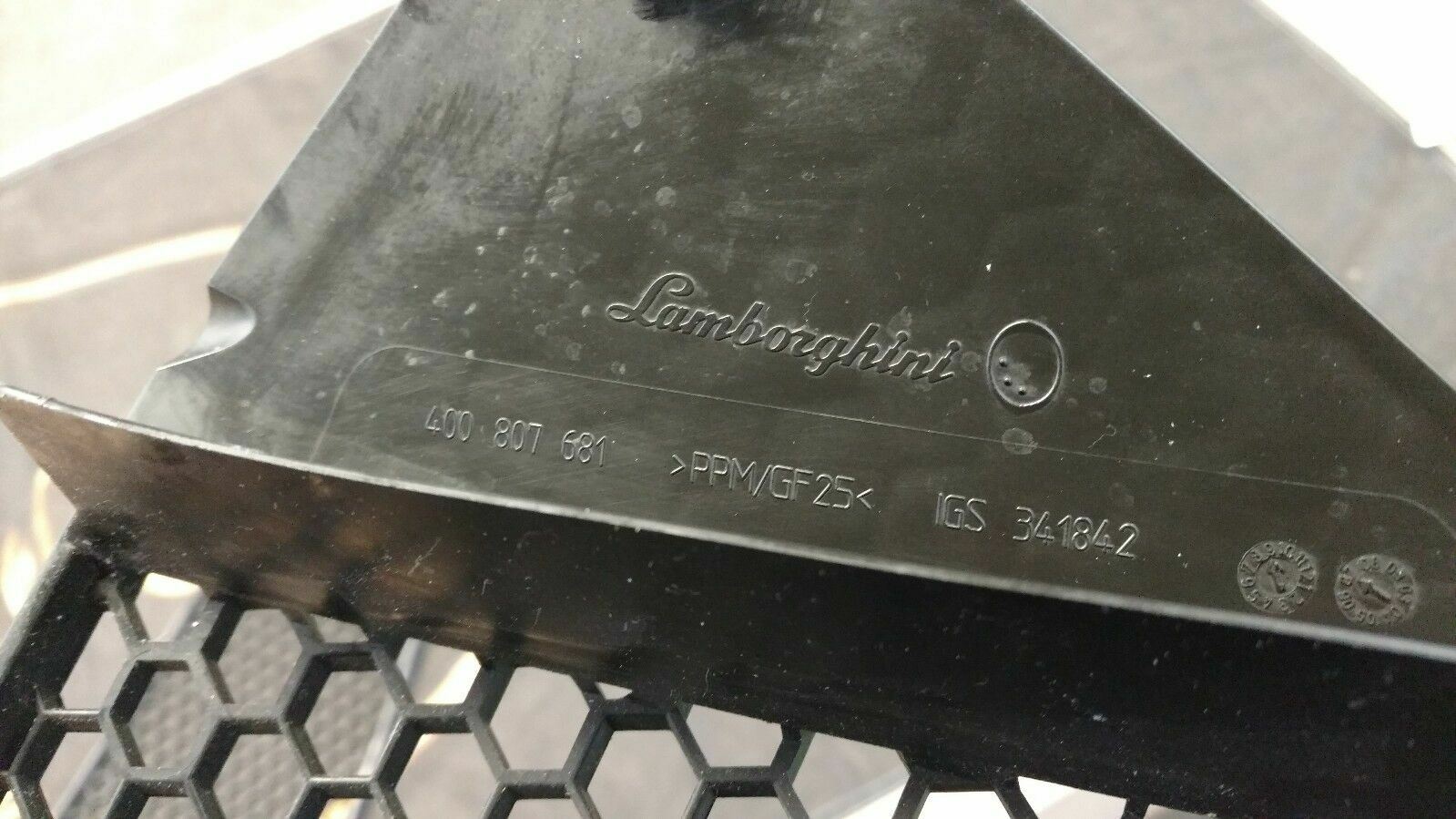 LAMBORGHINI GALLARDO COUPE SPYDER FRONT RIGHT PASSENGER SIDE GRILL OEM 400807682