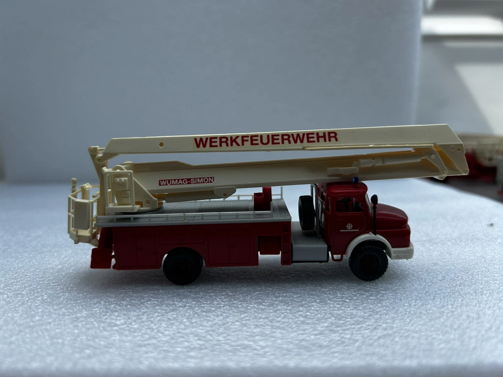 Bild 3 von 6