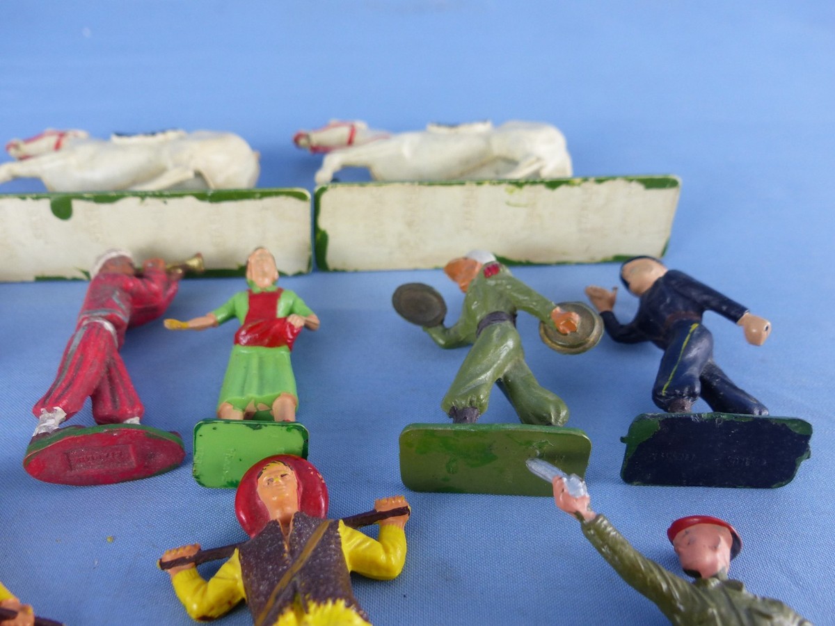 Lot De 19 Figurines Anciennes STarlux – Soldats Indiens, Chevaux, Fermiers – Vintage