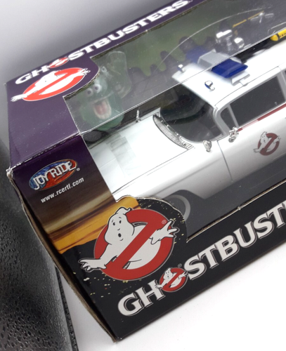 ERTL Joyride Ghostbusters ECTO 1 with Slimer 1:21 Scale Diecast Car 2004 - Picture 2 of 10