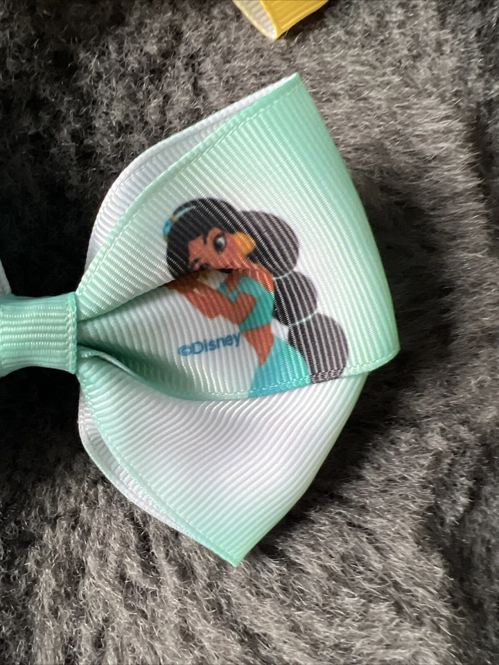 7 Piece Girls Hair Bow Clips With Disney Princesses - Image 3 of 4